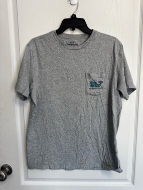 Vineyard Vines Gray Short-Sleeve Pocket Tee with Whale